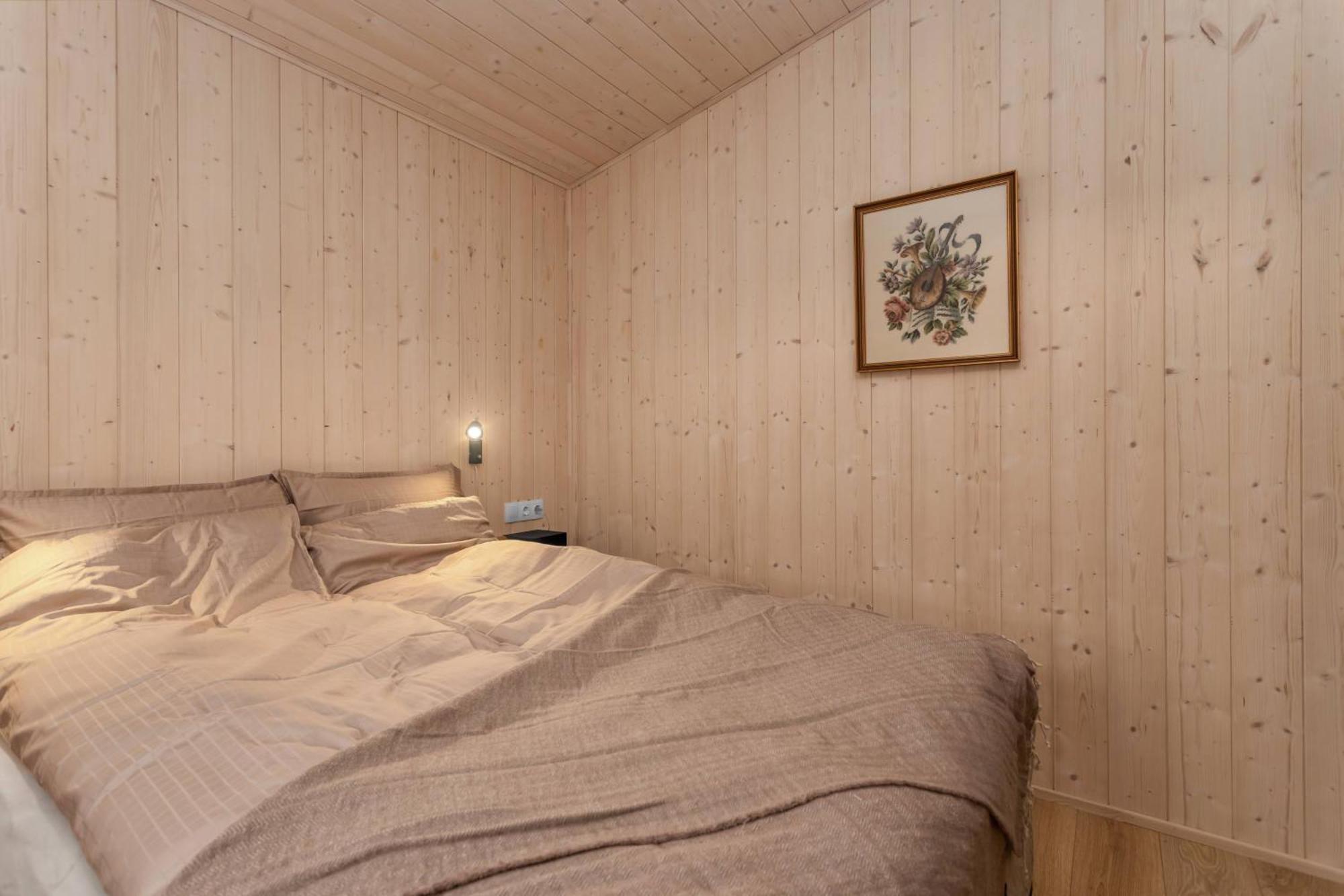 Cozy And Modern In Feriehus
